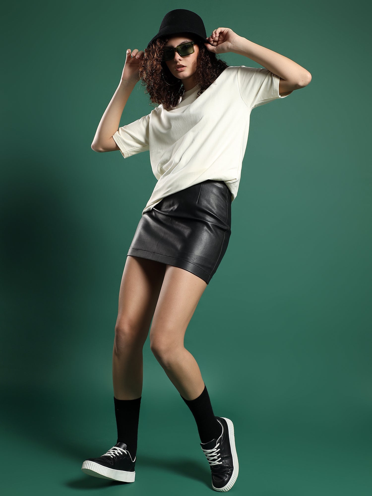 Core Essential unisex  Oversized T-Shirt-Ivory Frost(off white)